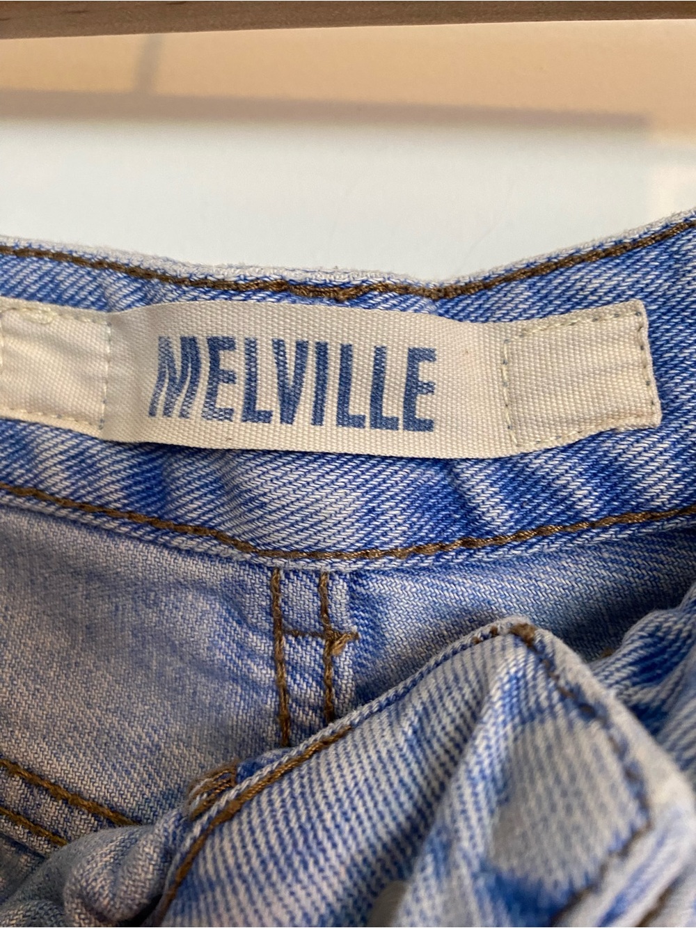 Brandy Melville Light Blue Washed Denim High-Rise Shorts - Picture 4 of 6